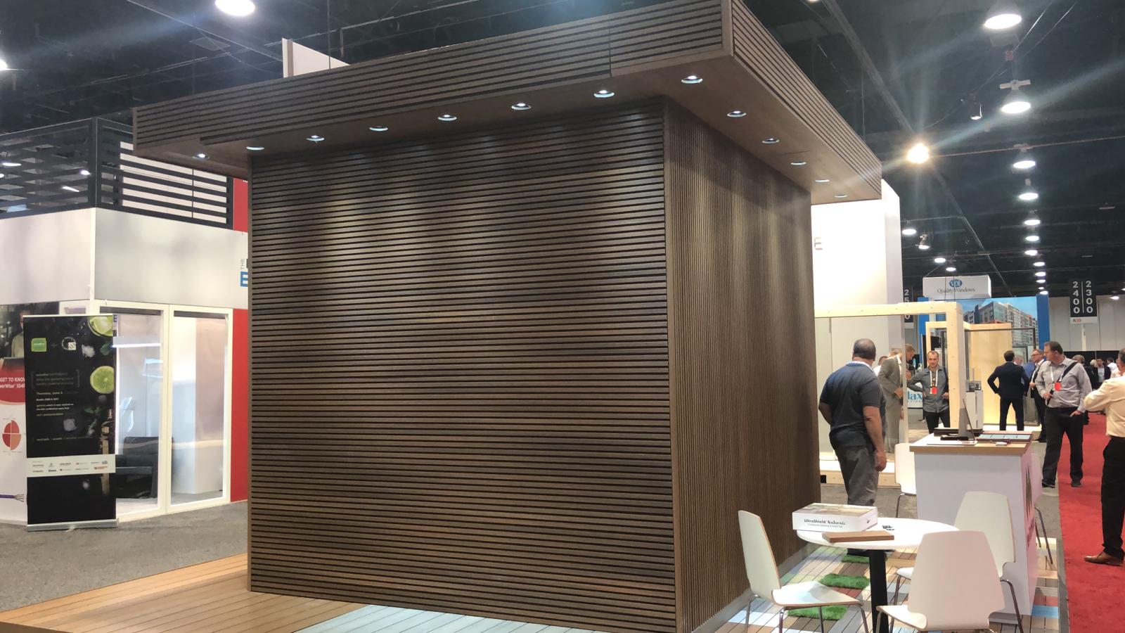 Tấm Ốp Tường Ngoài Trời 2023