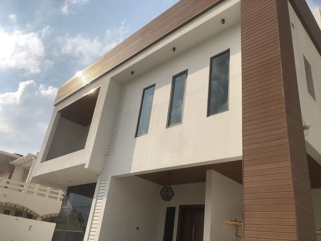 Tấm Ốp Ngoài Trời