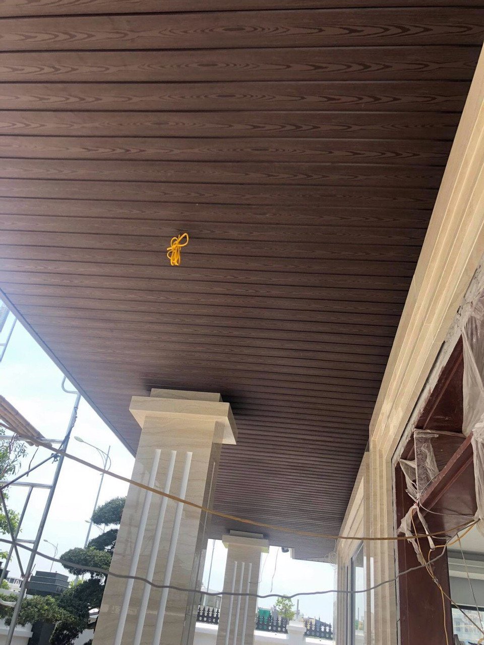 Tấm Ốp TOT Ngoài Trời 2023